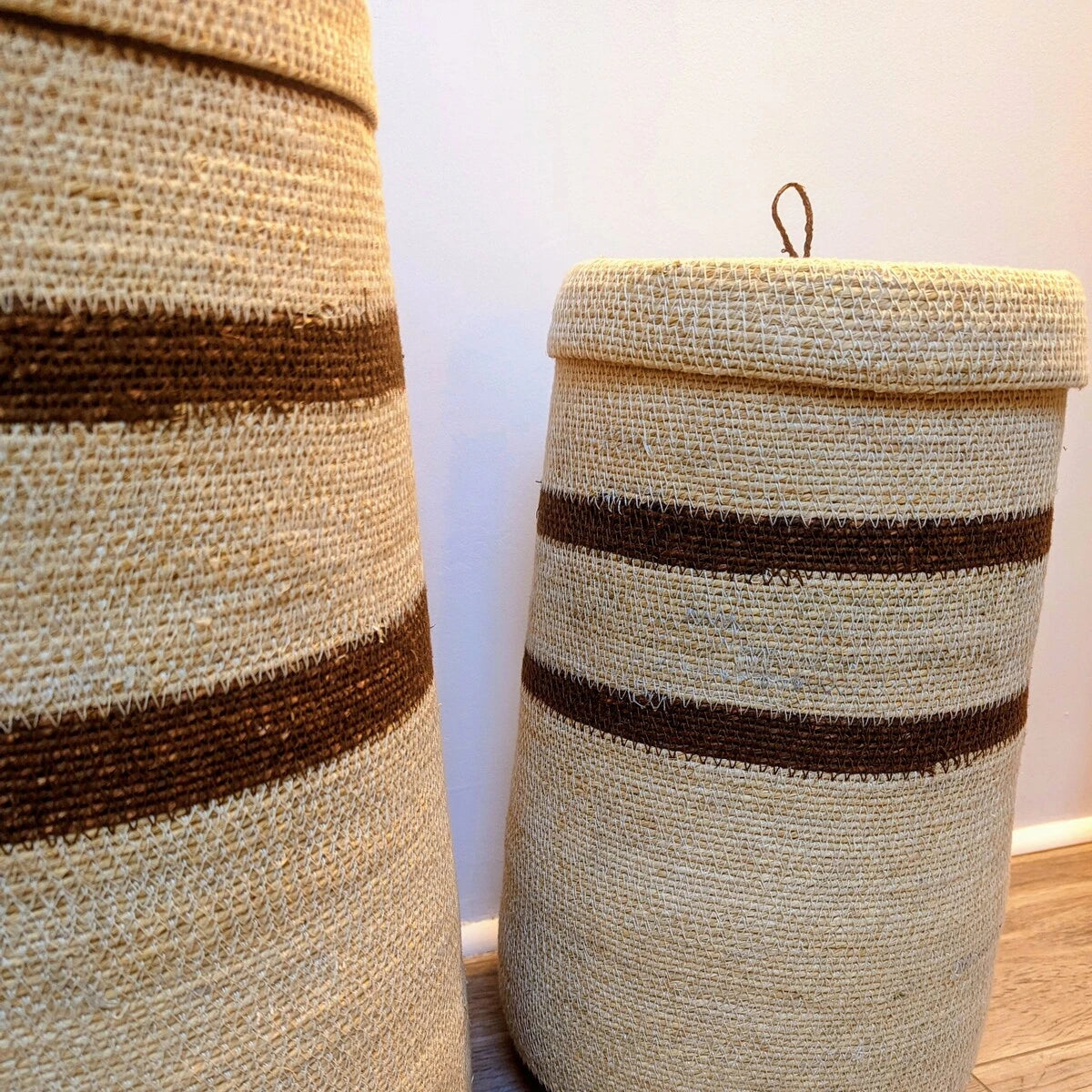 paniers de rangement en fibres naturelles - maison gabin décoration