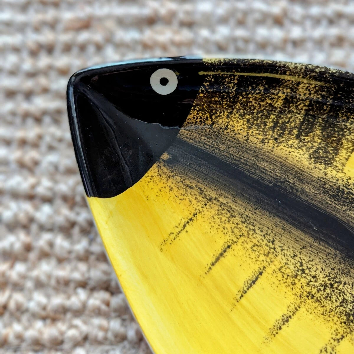 plat poisson grand modèle noir et jaune céramique - maison gabin décoration