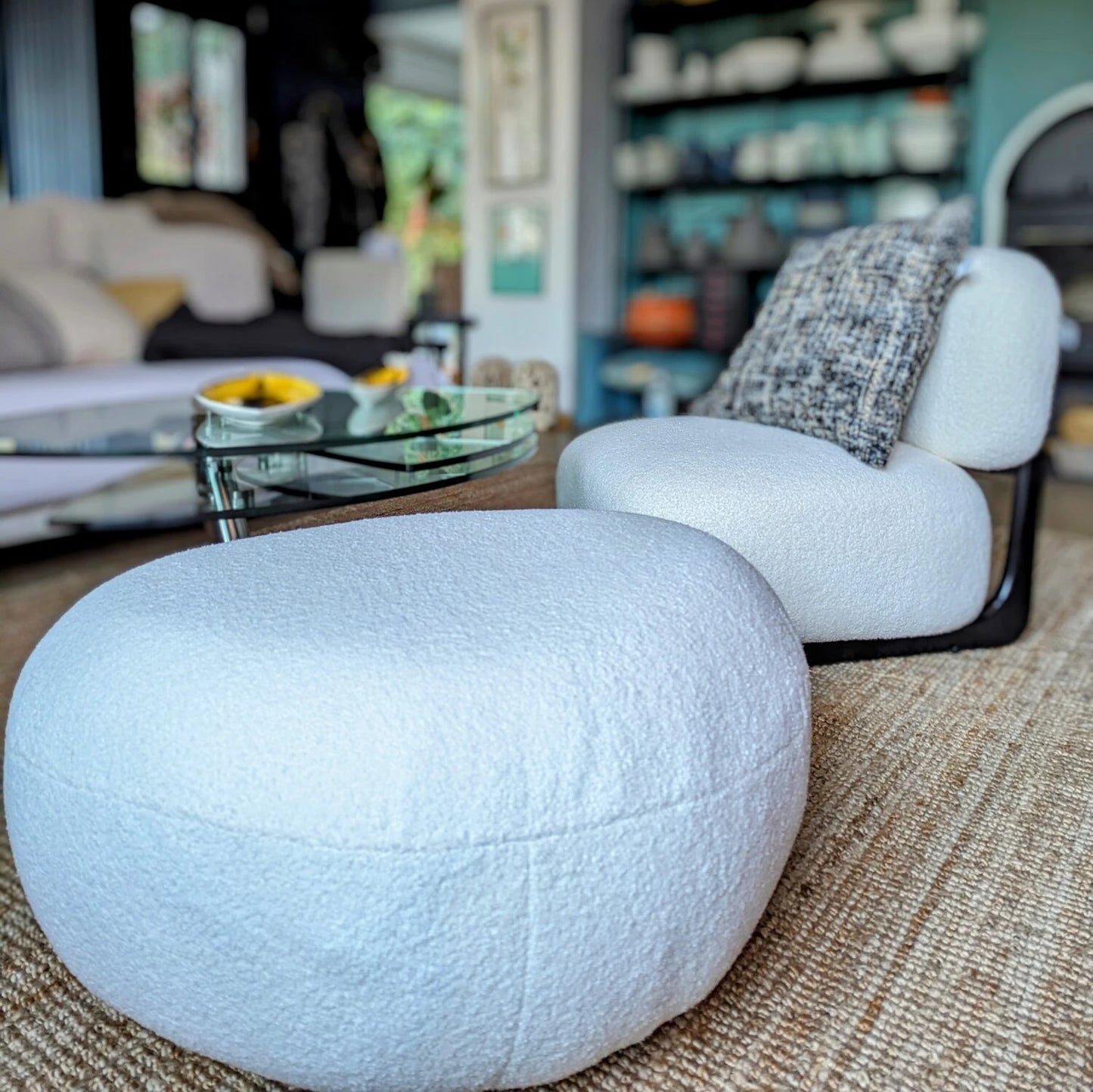 pouf blanc tissu bouclette - mobilier Toulon