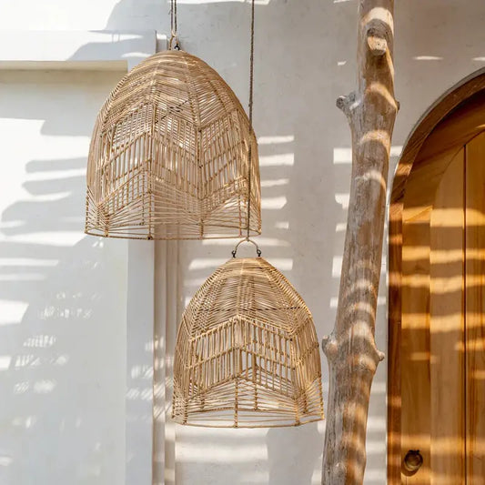 Suspension Bala Naturel M

Suspension artisanale en fibres

Luminaire suspendu taille M

Boutique en ligne décoration maison
